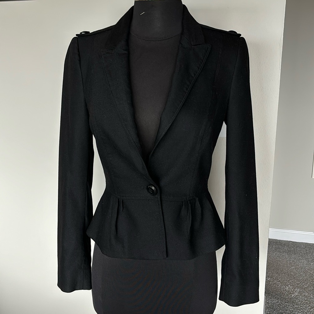 Beautiful Burberry blazer